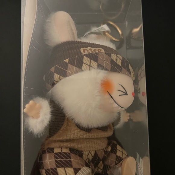 Labubu - Picture 4 of 4